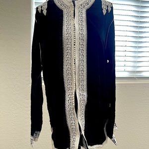 Beautiful Boho Moroccan tradition tunic / Unisex - black white embroidery